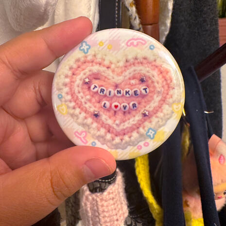 Trinkt Luvr Button Badge